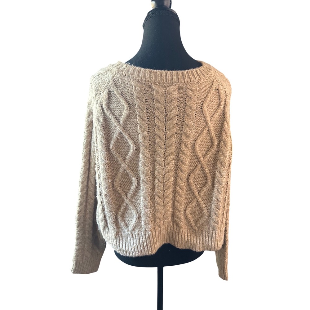 Happily Grey Knit Sweater Beige Textured Pullover Women's Size‎ Medium - Picture 3 of 7
